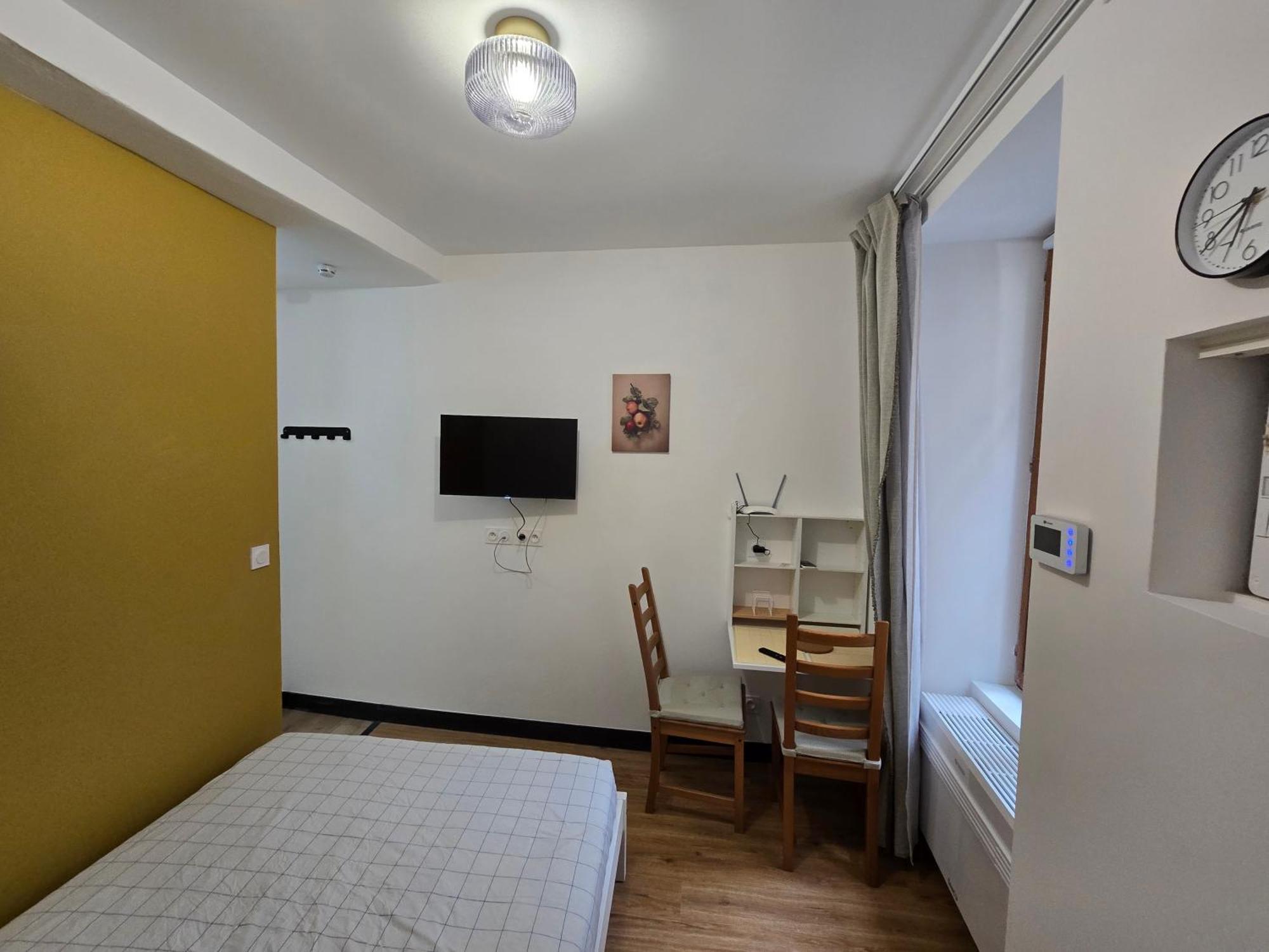 E0 - Beau Renove Climatise Appartement